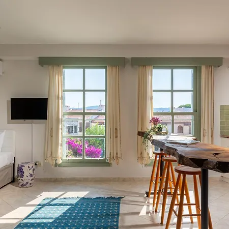 Cumbalica Aparthotel 4*